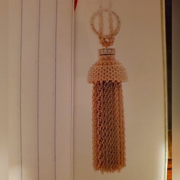 Tassel necklace gold chain 30" + 3" extender. New Celebrating Home Penelope Ann - Picture 10 of 10